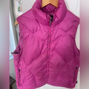 Obermeyer Fuchsia Quilted Vest